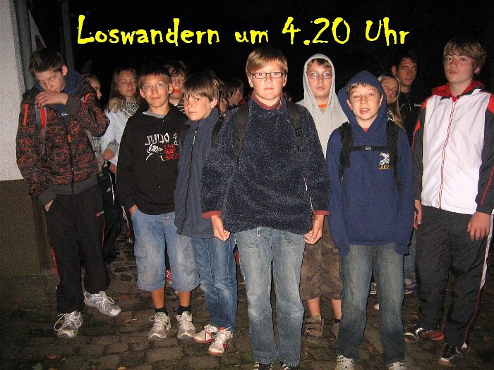 16_Wandern_in_den_Morgen