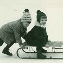 1969_04_Schlittenfahren